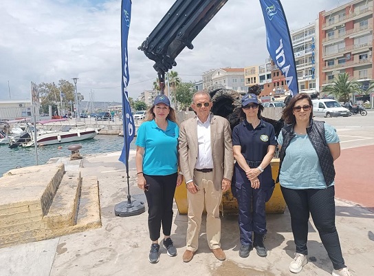 Καθαρισμός του βυθού στο λιμάνι του Βόλου