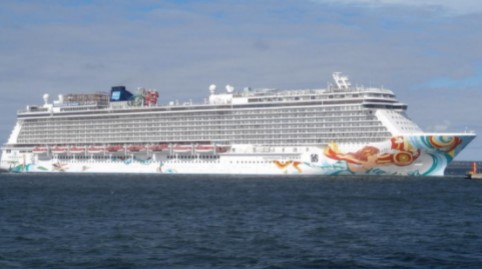 Στο λιμάνι του Βόλου το «NORWEGIAN GETAWAY»